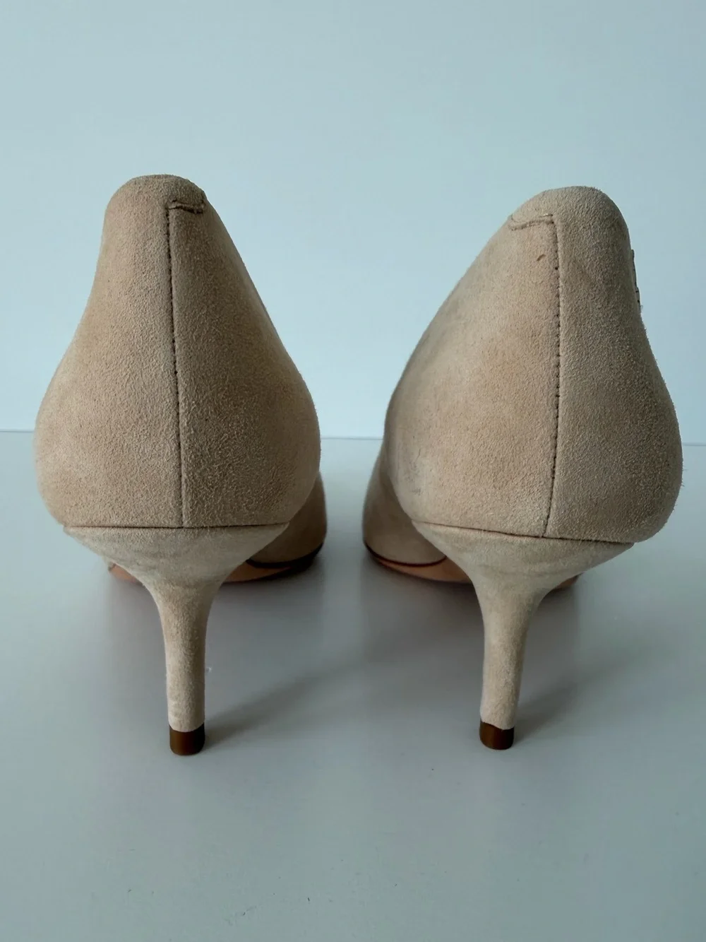 Tory Burch Elizabeth Suede Pointed Toe Pumps in Nude/Beige, Size 8.5